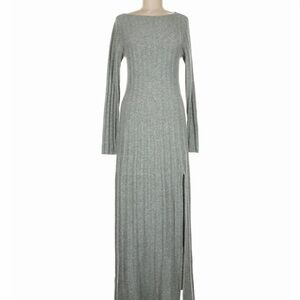 SNOW DAY SALE ❄️  Abercrombie & Fitch Gray Long Sleeve Maxi Dress